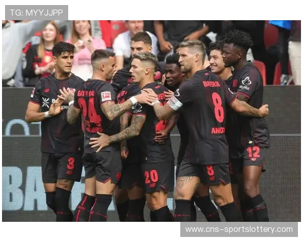 滕哈赫勒沃库森首训引入无人机技术，强化高位逼抢细节